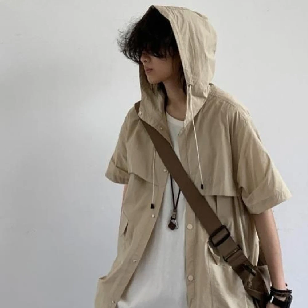 Men's Hong Kong Style Student Loose Niche Design T-shirt with Hat Lining, Fun New Material for Comfort and Style. Ideal — photo 1