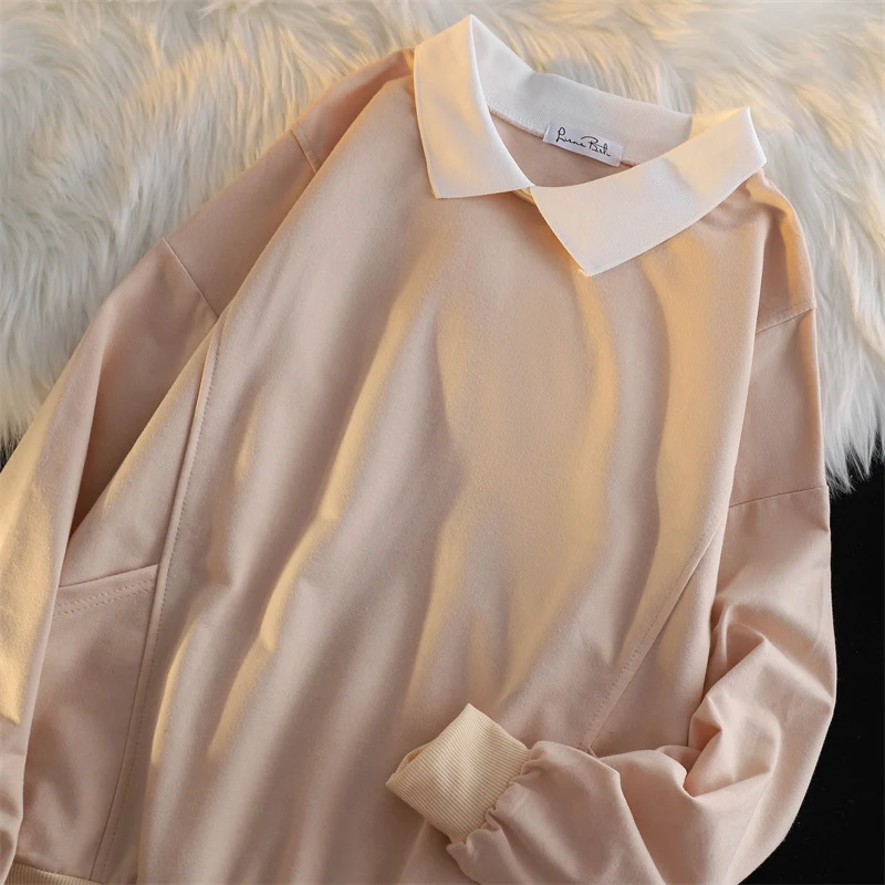 Damen-Feinstrickpullover für Herbst und Winter, lockere Polo-Kragen-Taschen-Naht, Studenten-Langarm-Oberteil, Trend. — foto 3