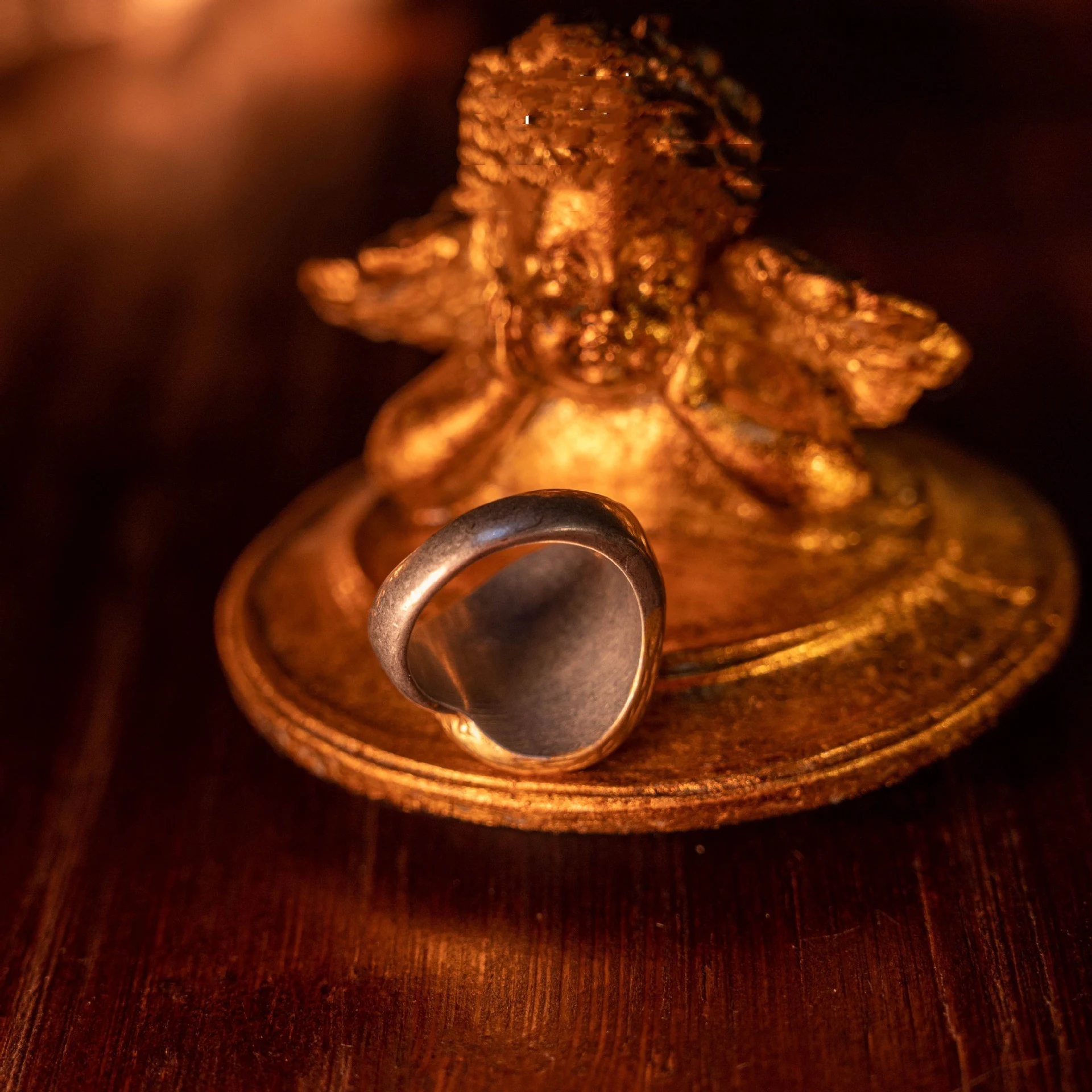 Anello Antico Retro Europeo e Americano con Diamanti per Donna — foto 6