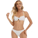 Biquíni sem aro, sem bojo, bolinhas preto e branco. Conforto e estilo para você. Ideal para praia ou piscina. Aproveite o sol com liberdade. — foto 5