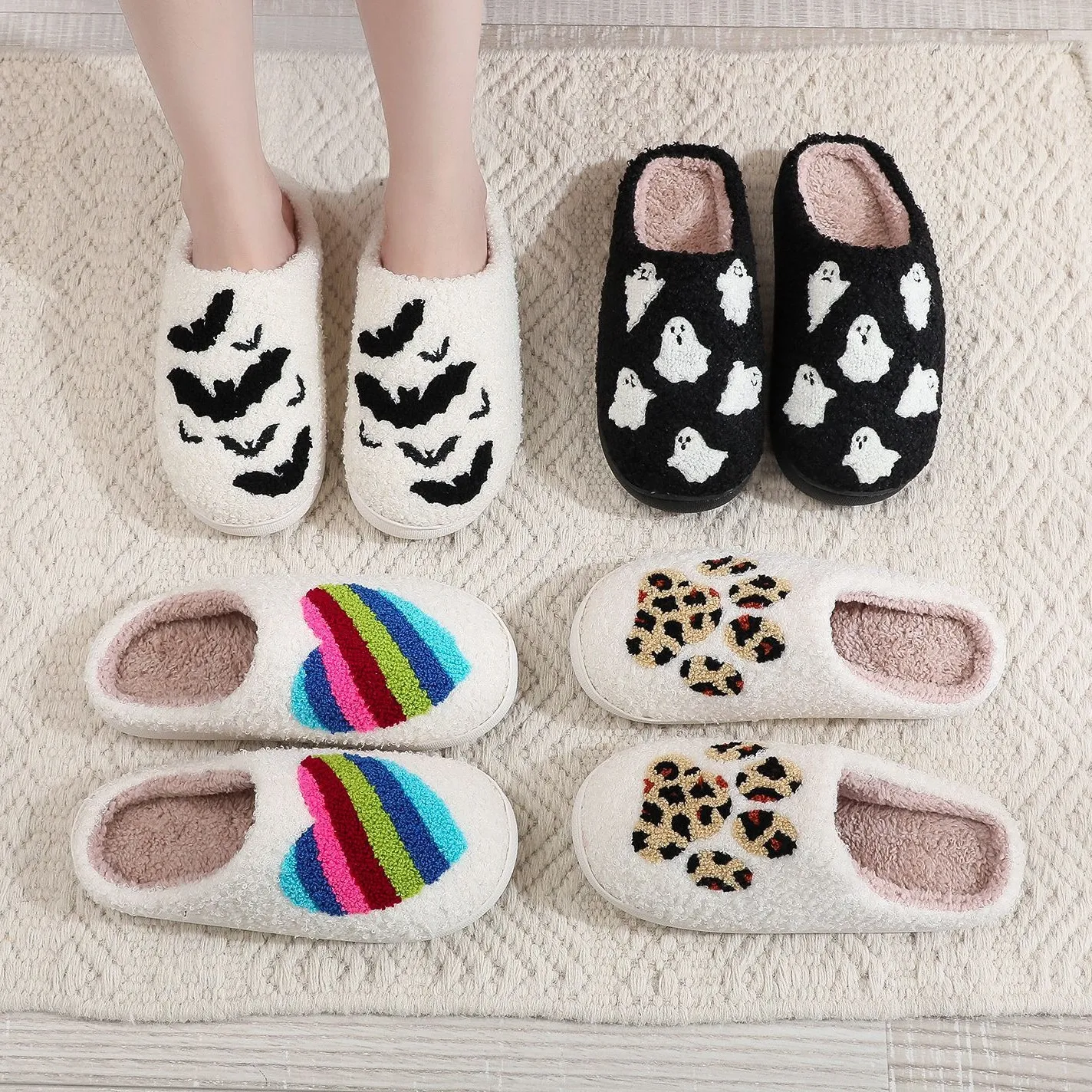 Cotton slippers for men and women, perfect for home use in winter. Indoor cotton slippers for warm and comfortable feet, — photo 5