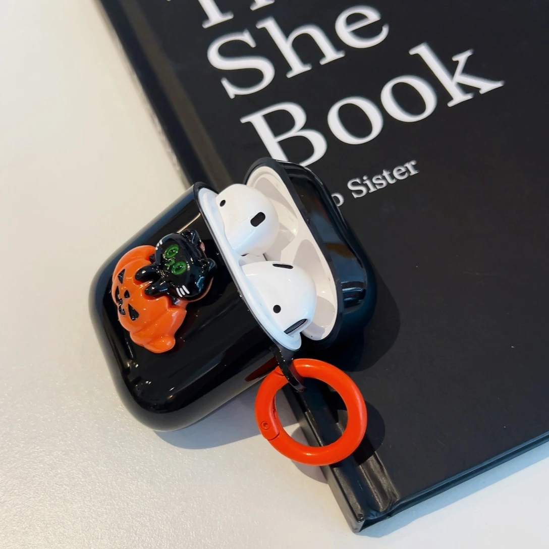 Halloween Stereo Wireless Bluetooth Earbuds Case. Enjoy music and calls with festive style. High quality sound and uniqu — photo 2