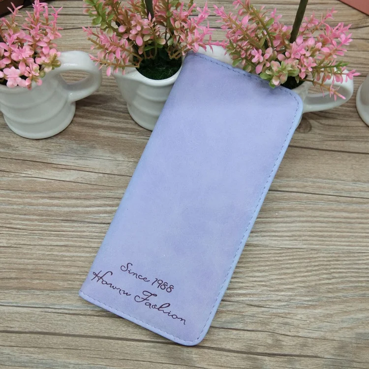 Portafoglio donna coreano di media lunghezza, effetto smerigliato. Organizza con stile carte e contanti, un accessorio elegante e funzionale. — foto 19