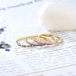 Anel feminino de prata esterlina S925 com zircônia e micro diamantes incrustados Joia elegante, brilho e sofisticação. — foto 7