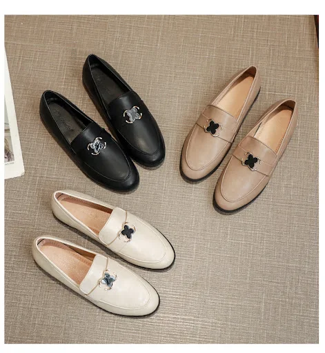 Title 14, British Love Small Leather Flat Shoes Womens C...