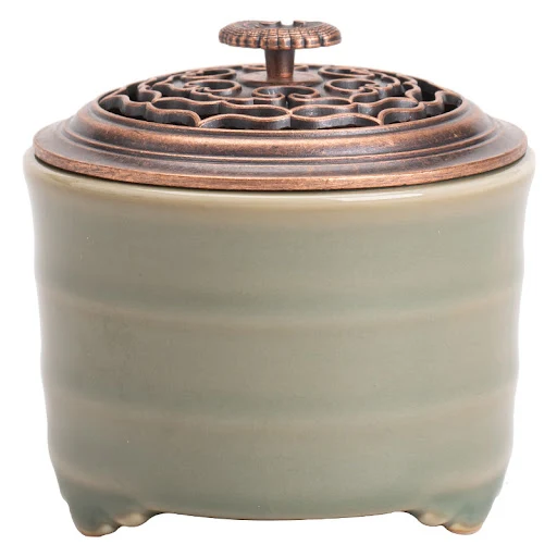 Title 4, Small Yue Kiln Celadon Ceramic Ganoderma Incens...