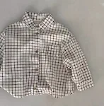 Cardigã camisa workwear infantil, com bolso no peito, lapela e abotoamento, perfeito para lazer e passeios, um casaco versátil. — foto 12