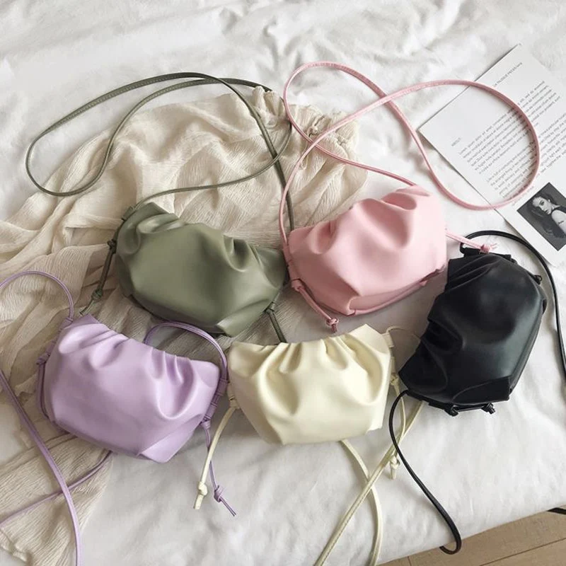 Bolsa de ombro dobrável para telefone Mantenha seu telefone seguro e acessível com esta bolsa de ombro compacta e elegante. Perfeita para o dia a dia, leve e prática. — foto 2
