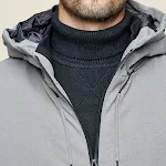 Casaco masculino de algodão com capuz de comprimento médio. Conforto e estilo em uma única peça, ideal para o uso diário e para diversas ocasiões. — foto 2