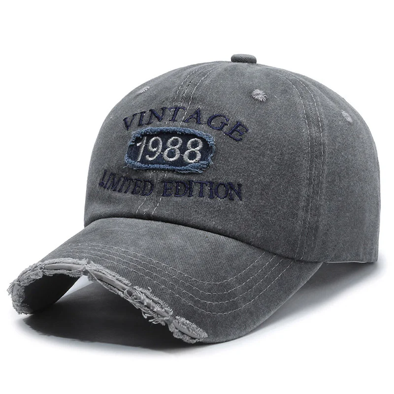 Boné de beisebol americano retrô com bordado de letras rasgadas e macio, estilo vintage para um visual autêntico e moderno. — foto 9