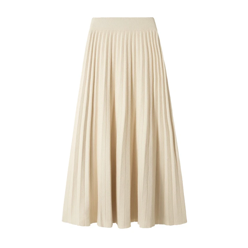 Mid-length pleated skirt, perfect for versatile and elegant outfits. Comfortable and stylish, suitable for any occasion. — photo 2