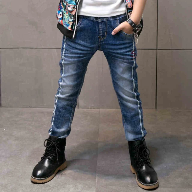 Title 3, Jeans casuales para niños Comodidad y estilo pa...