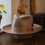 Fashion Personality Wool Top Hat A stylish and warm wool top hat to elevate any outfit. Perfect for special occasions, a — photo 4