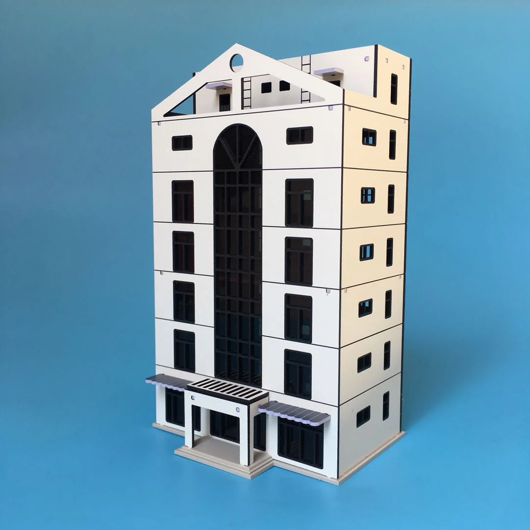 Build your metropolis with this hand-assembled high-rise building city. Enjoy constructing a detailed and realistic urba — photo 1