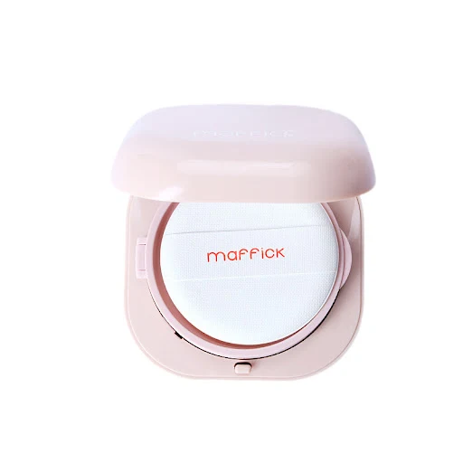 Title 3, Breathable Concealer Brightens and Evens Skin T...