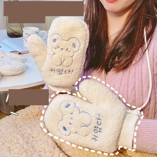 Title 4, Winter Warm Embroidered Bear Student Gloves