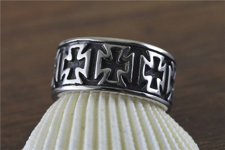 Title 3, Banda Iron Cross para entrenamiento de resisten...
