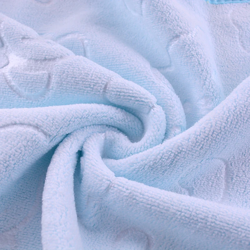 Toalha de microfibra com relevo e bainha, super macia e absorvente, ideal para limpeza e secagem eficiente e com toque suave. — foto 1