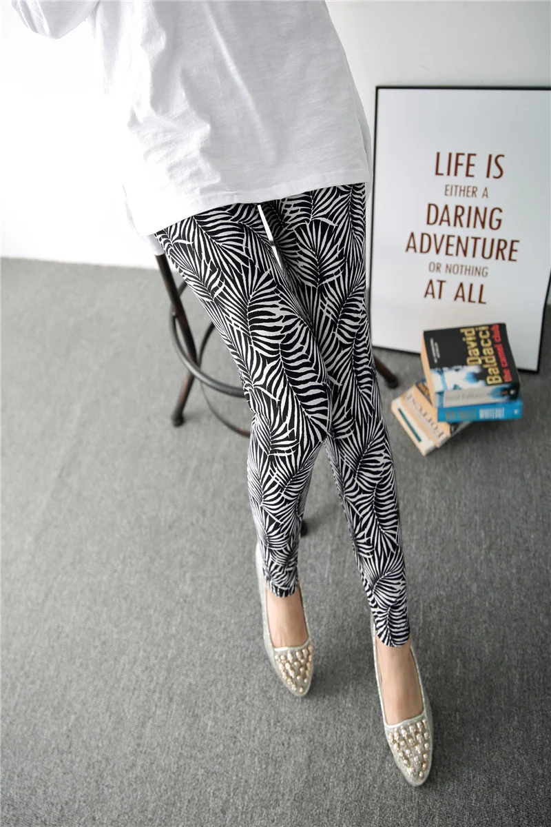 Groothandel elastische leggings met Spring Graffiti Milk Silk Ink Painting Perfect voor sporten of casual outfits, comfortabel en stijlvol. — foto 14