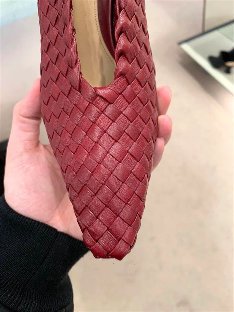 Breathable Cowhide Woven Single Shoes for ultimate comfort and airflow. Experience the perfect combination of style, bre — photo 7