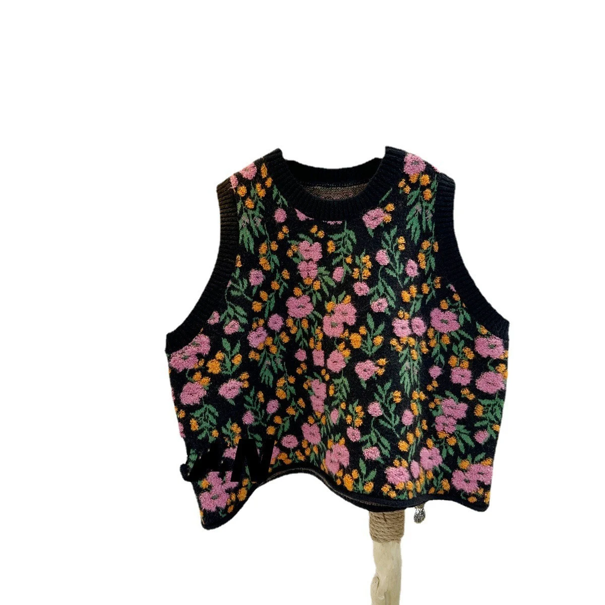 product image - 3