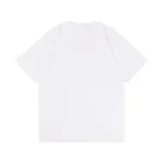 Camiseta de manga curta com estampa de borboleta e cabeça de leopardo. Combine estilo e conforto com esta peça moderna, ideal para looks casuais e despojados. — foto 4