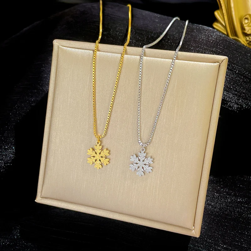 Colar feminino de foguete de neve flutuante minimalista em ouro real, delicado e elegante, perfeito para um toque sofisticado. — foto 14