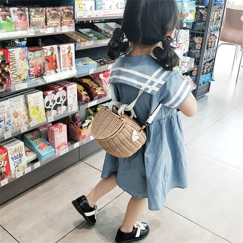 Kinderrad-Aufbewahrungskorb aus Rattan geflochten für sichere und stilvolle Aufbewahrung von Spielzeug, Snacks und mehr während der Fahrt. — foto 8