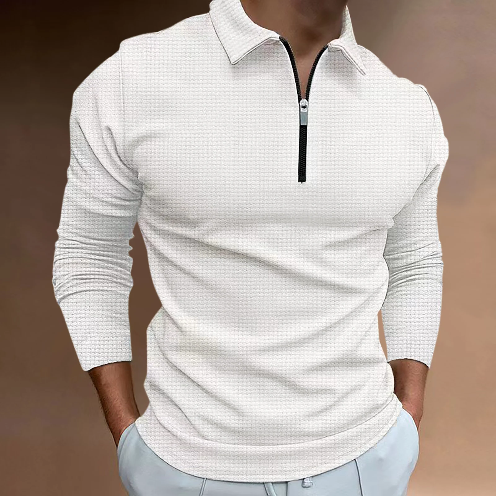 Camiseta Polo com zíper de manga longa em waffle, outono europeu e americano para homens. Perfeita para um visual casual e confortável com estilo. — foto 8