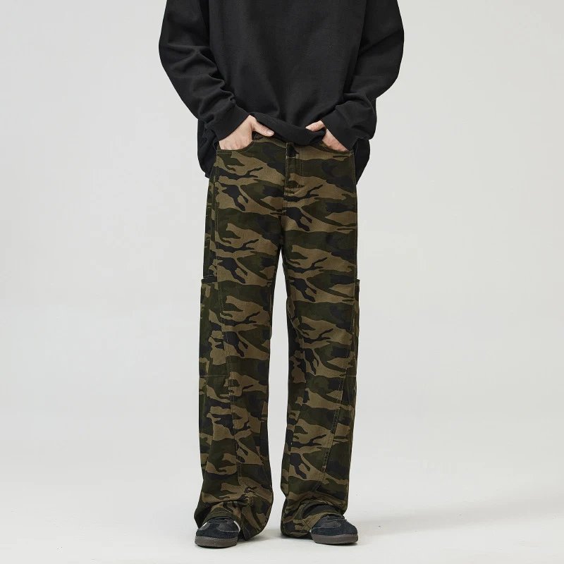 Stitched Camouflage Overalls for Men and Women. Durable, comfortable and versatile for work and outdoor activities. Perf — photo 5
