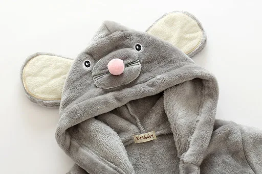 Title 7, Schattige flanellen badjas met muis-ontwerp voo...
