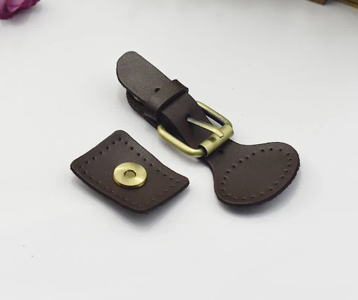 Title 8, Oval Leather Accessories Leather Hook for keys ...