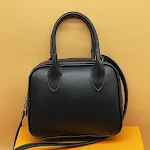 Stylish Large Capacity Textured Portable Women's Bag, All-matching Doctor Bag, perfect for carrying everything you need — photo 6