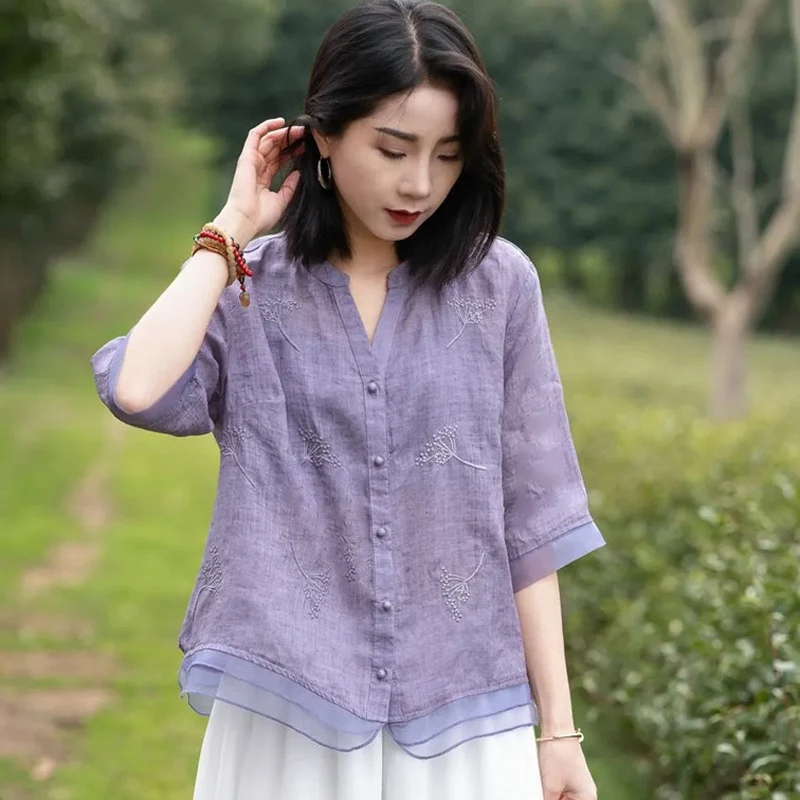 Women's Fashion Machine Embroidery Chiffon Hem Stitching Shirt provides a stylish and elegant look, perfect for any occa — photo 8