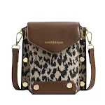 Bolsa Quadrada Pequena Tridimensional Feminina Acessório de Moda Chic Compacto Ideal para Mulheres Elegantes Design Sofisticado e Funcional — foto 4