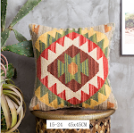 Almofada Nórdica Rústica de Lã Dura, Importada do Paquistão, Artesanal, Estilo Boho Retro. Conforto e Decoração Únicos para sua Casa. — foto 9