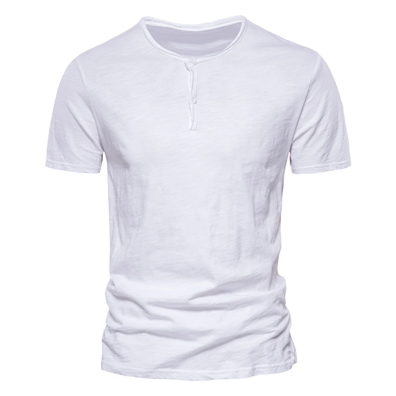 Camiseta Masculina Casual Slim Fit Gola Redonda em Algodão. Conforto e estilo para o dia a dia. Perfeita para um visual casual e moderno. — foto 2