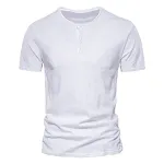 Camiseta Masculina Casual Slim Fit Gola Redonda em Algodão. Conforto e estilo para o dia a dia. Perfeita para um visual casual e moderno. — foto 2