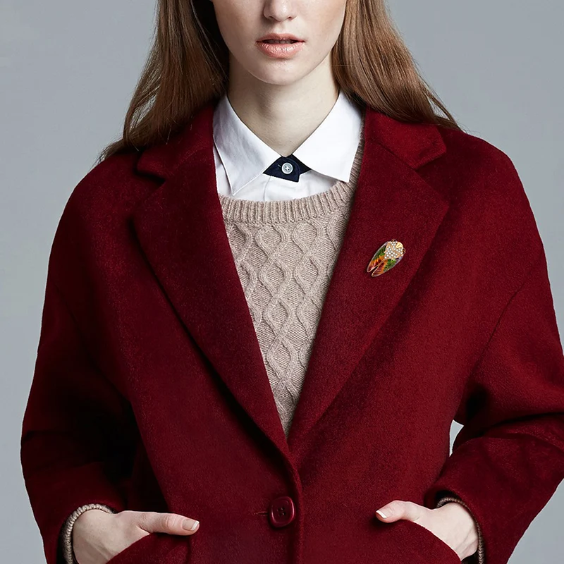 Acessórios corporais femininos de moda com elementos de tendência, eleve seu estilo e expresse sua individualidade, complementos ideais. — foto 1