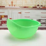 Peneira para lavar arroz com escorredor integrado, facilitando a lavagem e drenagem. Prepare arroz perfeito de forma rápida e simples. — foto 7