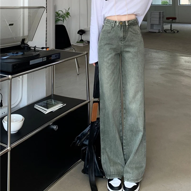 High-Waisted Loose DIY Skinny Straight Jeans Customize Your Fit with These Comfortable and Versatile Women's Jeans — photo 5