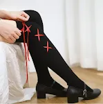 Black lower bow