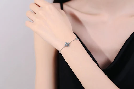 Title 3, Pulseira Feminina S925 Prata Esterlina com Mois...