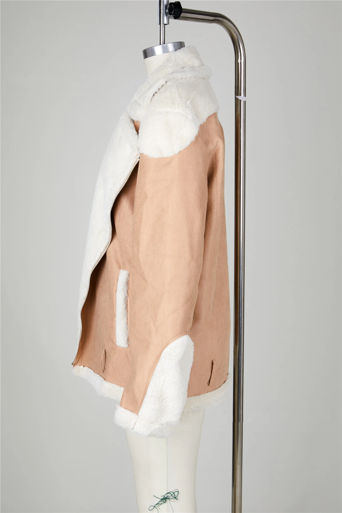 product image - 4
