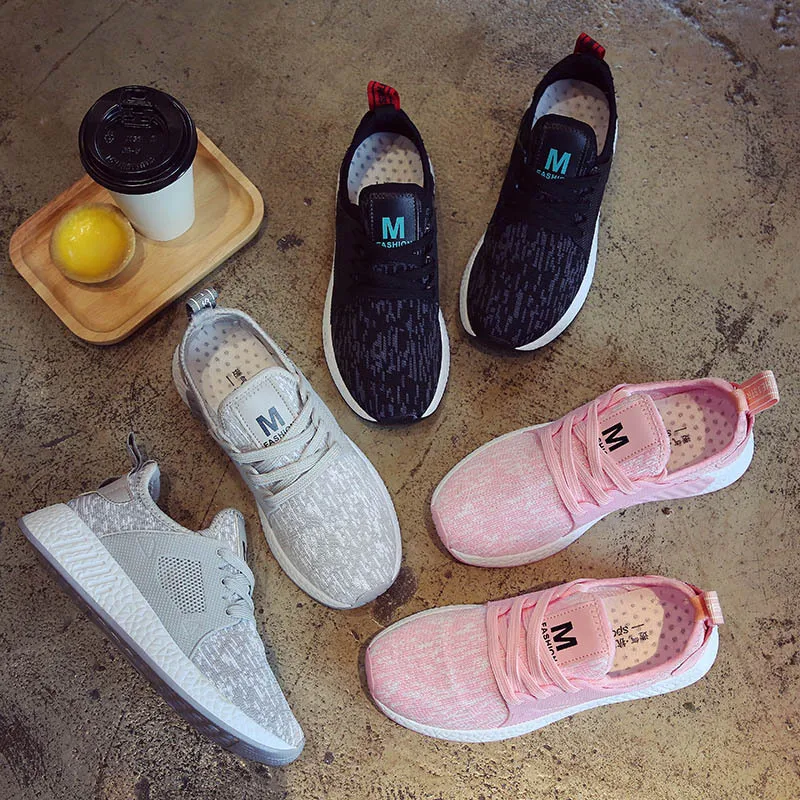 Women's flat sports casual shoes comfortable everyday footwear stylish design perfect for daily wear versatile and moder — photo 2