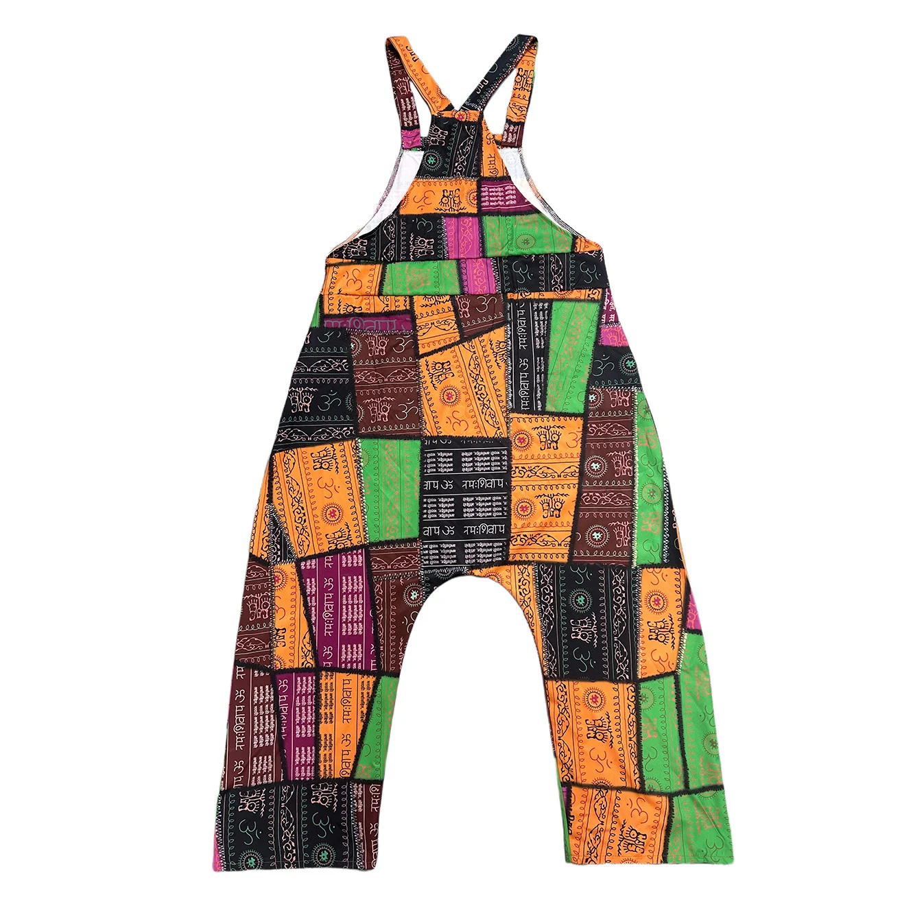 Macacão soltinho Hippie Stitching com estampa, ideal para looks casuais e despojados, conforto e estilo em uma peça só, perfeito para o dia a dia. — foto 11