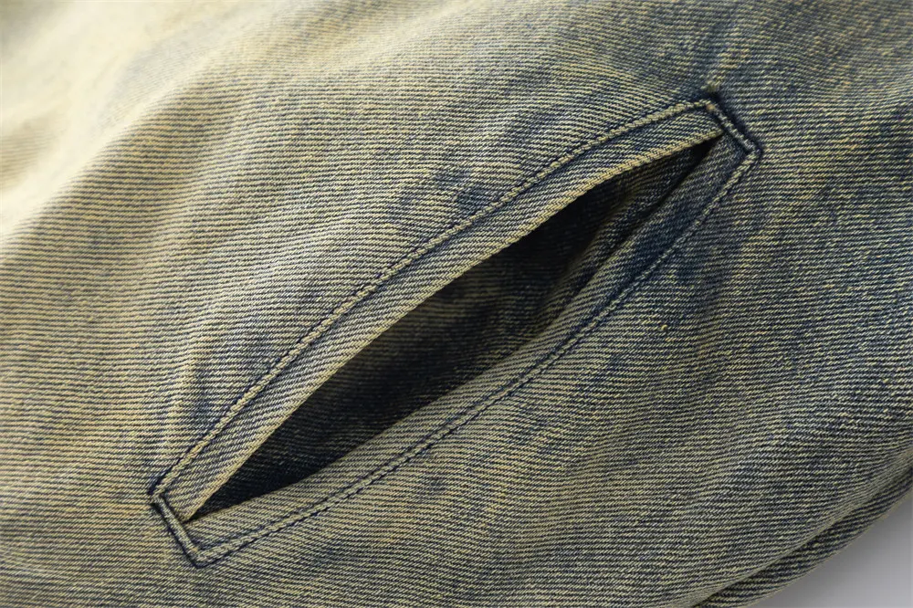 Giacca Cappotto Denim Spessa Trapuntata con Lavaggio Sfumato, per calore e stile. Comfort e look alla moda per affrontare le giornate fresche. — foto 8