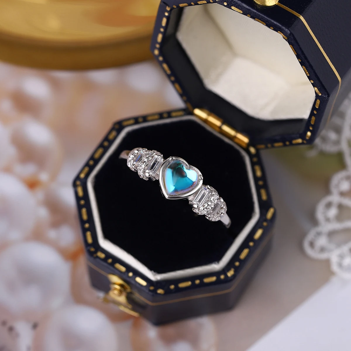Anel feminino em prata 925 com coração, delicado para dedo indicador, design moderno e frio, perfeito para mulheres e presentes. — foto 10