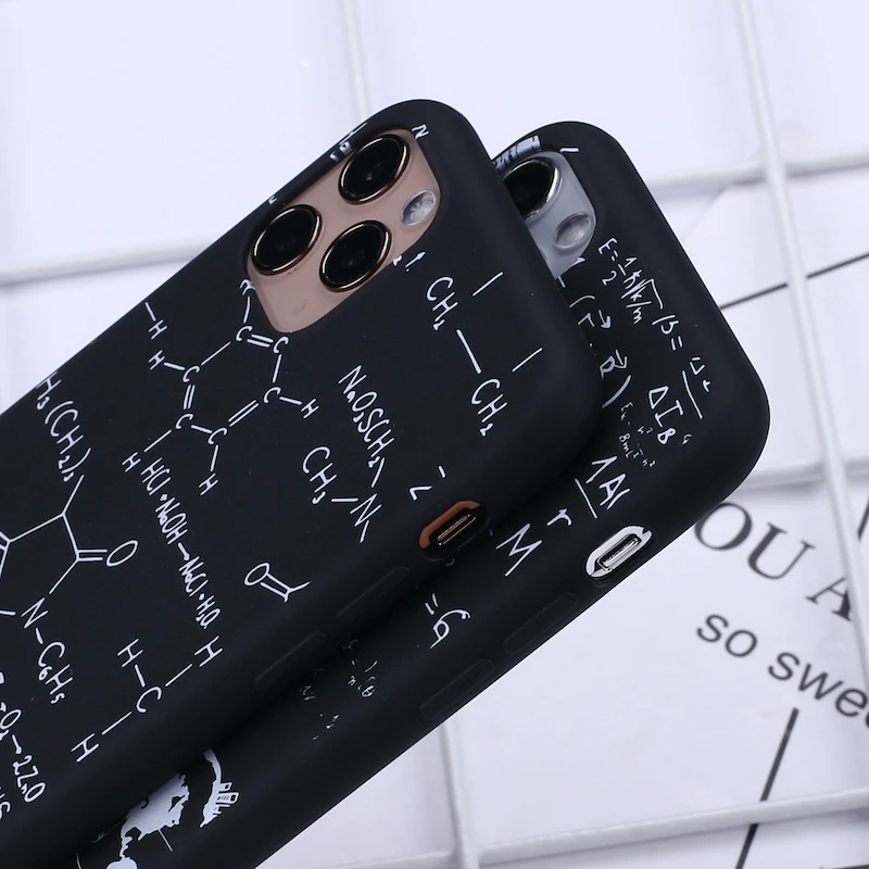 Title 3, Capinha de celular com matemática, física e quí...