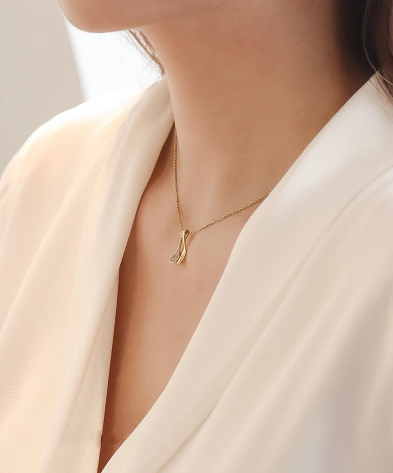 Colar criativo de colher e garfo, um acessório de design único que expressa seu estilo pessoal, ideal para uso diário e presente especial. — foto 4